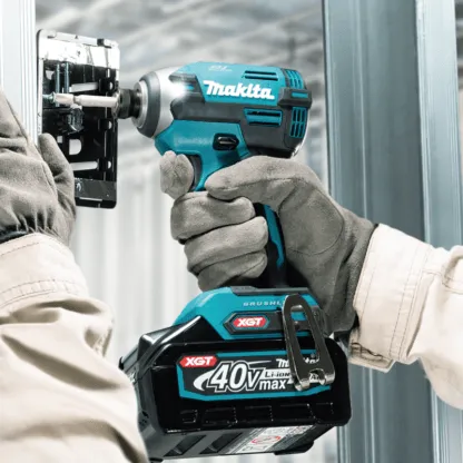 Makita TD003GA201 40V Cordless Impact Driver 210Nm (XGT) [Kit]