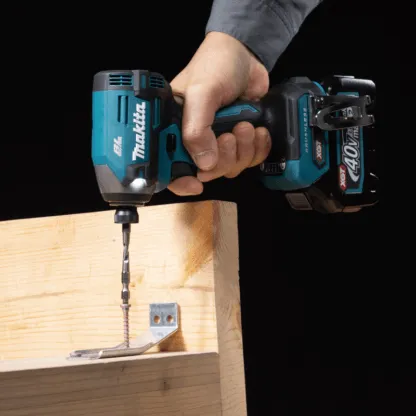 Makita TD003GA201 40V Cordless Impact Driver 210Nm (XGT) [Kit]