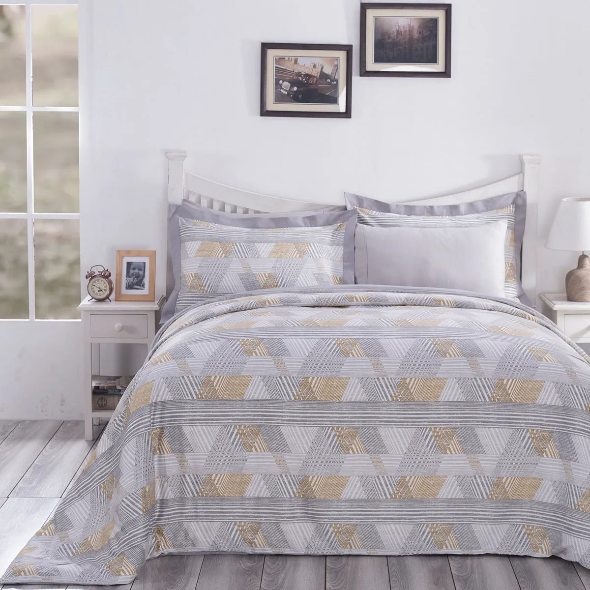 PBS Nomad Scuplt Maximus Neutral Plain & Printed Reversible 100% Cotton Super Soft Duvet Cover with Pillow Case